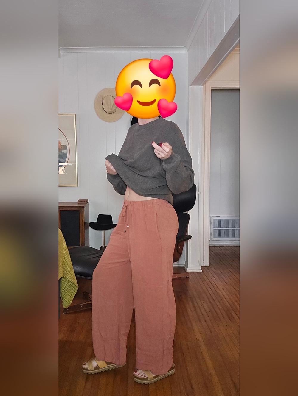 Wide Leg Pull-On Pants in Rust